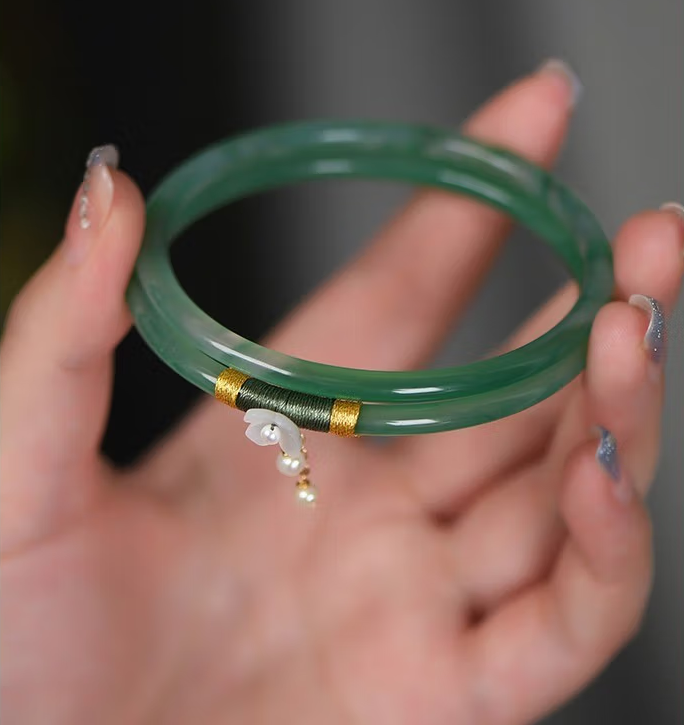 High Standard Hetian Jade Clanging Bracelet Bangle with Fairy Flower Pearl Double Circle Green Jade Bracelet for Women, featuring a niche design with an antique style. Includes two green pairs perfect birthday or Valentine's Day gift for her.