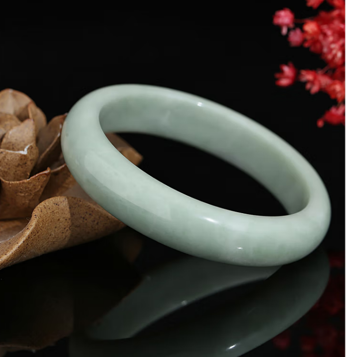 High Standard Huge Saving Light Green Jade Bracelet Bangle for Women - Perfect Gift for Mother, Wife, or Girlfriend on Qixi Festival and Valentine's Day