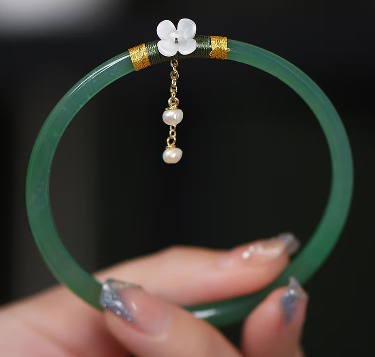 High Standard Hetian Jade Clanging Bracelet Bangle with Fairy Flower Pearl Double Circle Green Jade Bracelet for Women, featuring a niche design with an antique style. Includes two green pairs perfect birthday or Valentine's Day gift for her.